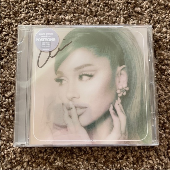 NEW Ariana Grande Signed Positions CD - Picture 1 of 4
